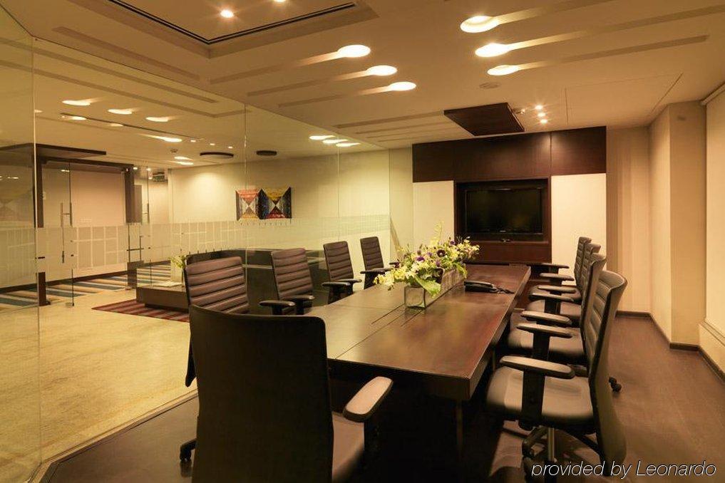24 Tech Hotel Бангалор Экстерьер фото