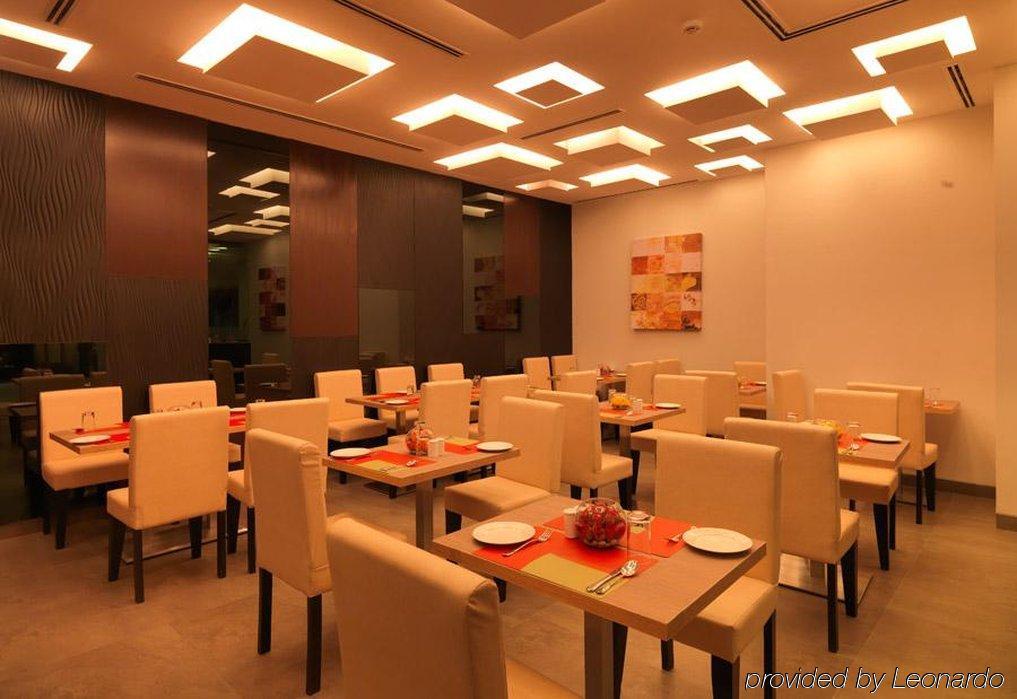 24 Tech Hotel Бангалор Экстерьер фото