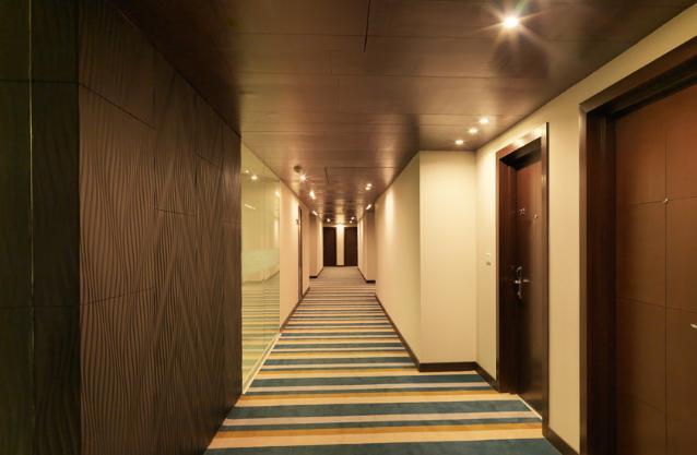 24 Tech Hotel Бангалор Экстерьер фото